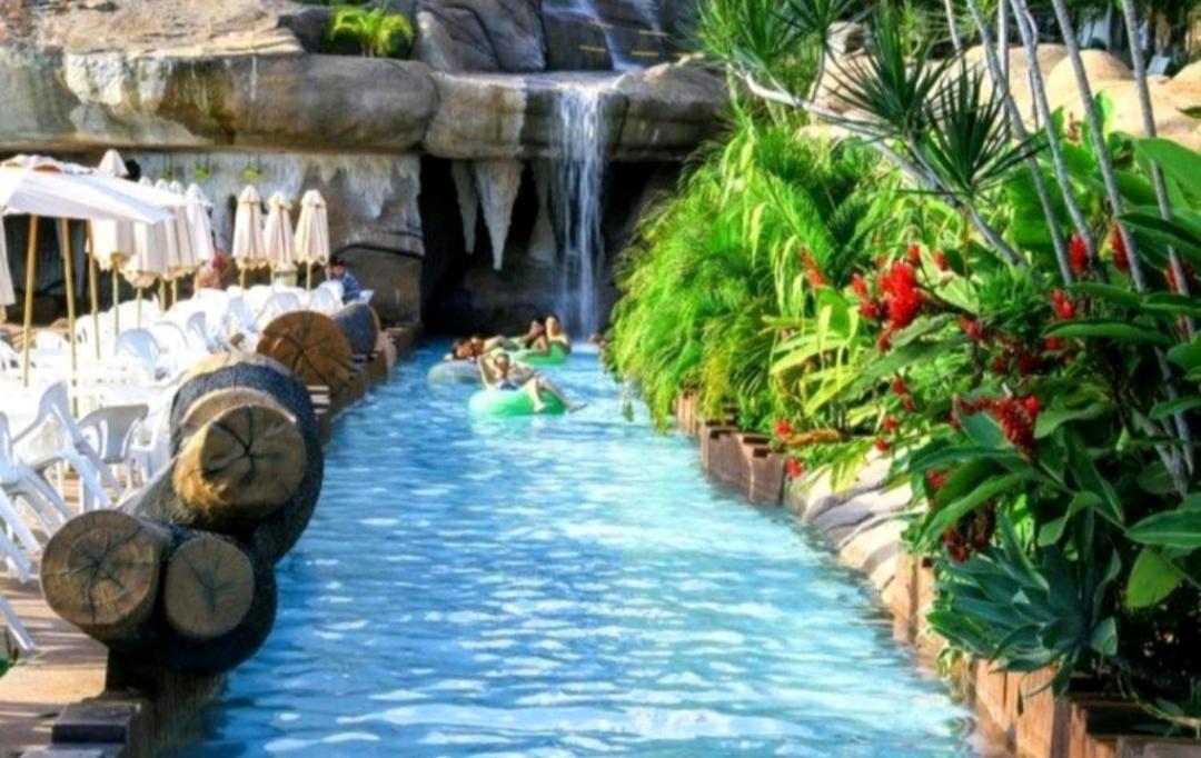 Апарт готель Piazza Diroma Acesso Diroma Acqua Park Gratuito Star Temporada Калдас-Новас Екстер'єр фото